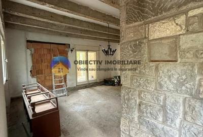 Casă individuală cu 5 camere cu Canalizare în Ultracentral - 16