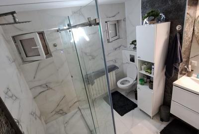 Apartament cu 3 camere decomandat în Exterior Vest - 8