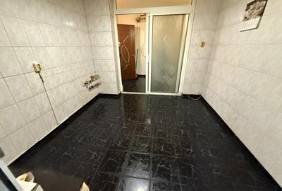 Titan- piata Salajan- bloc 1981 - 9