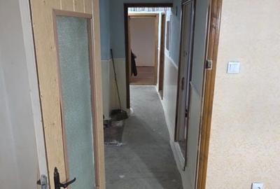 Apartament cu 3 camere decomandat în Exterior Vest - 12