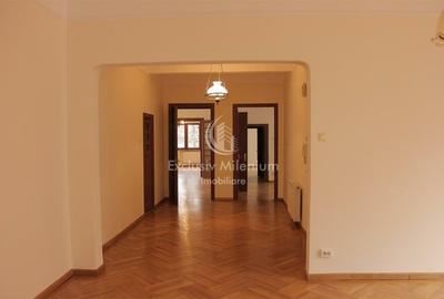 Spatiu birou 4 camere Piata Romana/Dacia