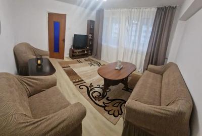 Inchiriez apartament 3 camere Dristor 1 - 1