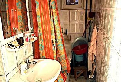 Apartament cu 2 camere decomandat, mobilat în Soarelui