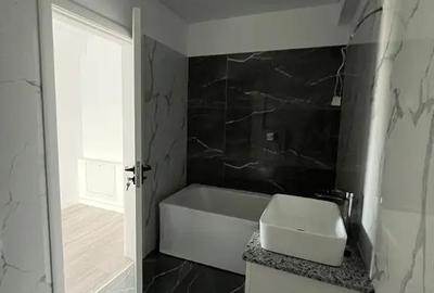 Apartament cu 7 camere decomandat în Nicolina - 11