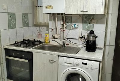 Vand apartament o camera - 10