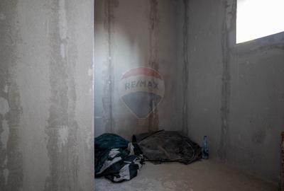 Casă individuală cu 6 camere cu Teren 246 Mp în Central - 27