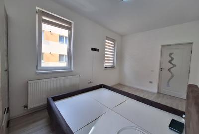 Apartament cu 2 camere semidecomandat, mobilat în Florești - 2