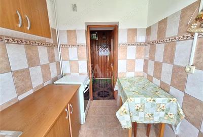 Repozitionare pret! Apartament 2 camere etaj 2! zona Orizont-Bacau - 2