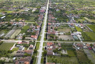 Teren intravilan in comuna Cermei - 1