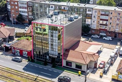 Spațiu comercial, 926 mp în Micălaca
