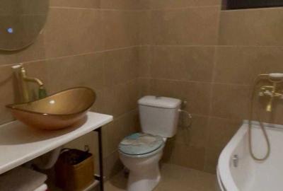 Casă cu 3 camere în Alexandriei - 4