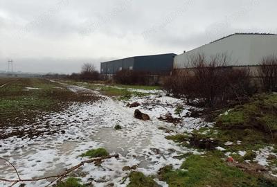 Teren de 25000 mp, în Central - 1