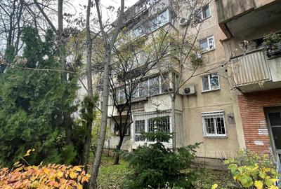 Mall Vitan, Branduselor, Zizin - 14