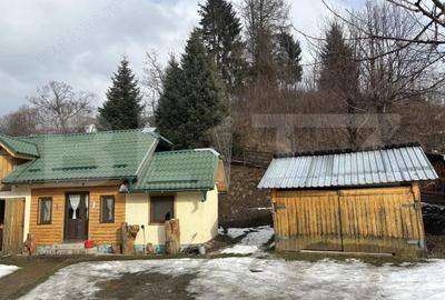 Casă cu Teren 1300 Mp în Central - 2