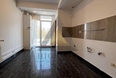 Apartament cu 4 camere decomandat în Primăverii - 4