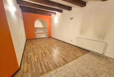 Apartament cu 2 camere semidecomandat în Centrul Istoric - 15