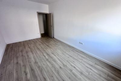 Apartament cu 3 camere decomandat în Cetate - 10