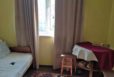 Garsonieră decomandată în Roman - 5