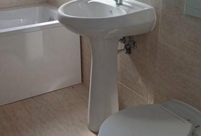 Garsoniera langa metrou, loc de parcare inclus in pret - 5