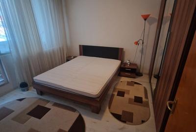Apartament cu 3 camere decomandat în Drumul Taberei - 8