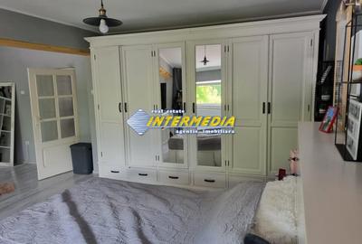 Casă individuală cu 5 camere cu Canalizare în Exterior Est - 8