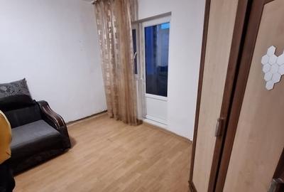 Apartament cu 2 camere decomandat în Nicolina - 4
