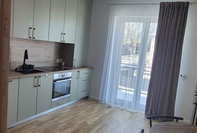 Apartament cu 3 camere decomandat în Ipotești - 2