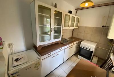 Garsonieră semidecomandată, mobilată în Lipovei