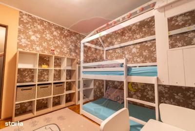 Apartament cu 3 camere, mobilat în Decebal - 5
