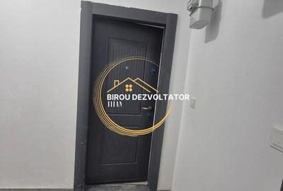 Apartament cu 2 camere decomandat în Titan