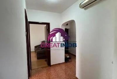 Apartament 3 Camere de Inchiriat Piata Delfinului, Sos. Pantelimon, Sector 2-Marian - 2