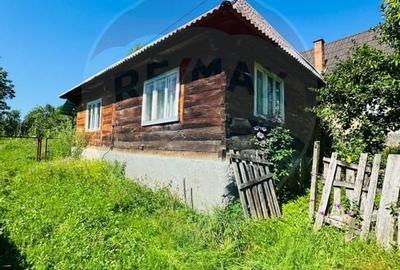 Casă individuală cu 2 camere cu Teren 4890 Mp în Hărnicești - 1