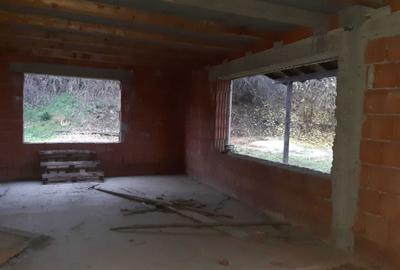 Casă cu 4 camere în Păuliș - 5