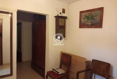 Apartament 4 camere de vanzare Tg Cucu - Podul de Fier - 3