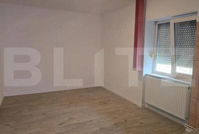 Casă cu 2 camere cu Teren 500 Mp în Botizului