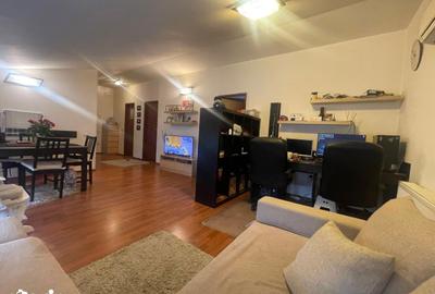 Apartament cu 3 camere în Central - 16
