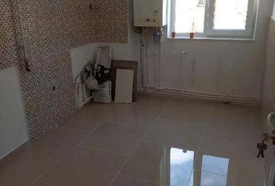 Apartament cu 2 camere semidecomandat în Central - 1