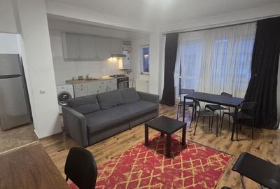 Apartament cu 2 camere decomandat, mobilat în Central