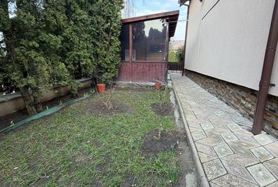 Casă cu 4 camere în Șerbănești - 15