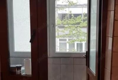 Apartament cu 3 camere semidecomandat, mobilat în Rahova - 5