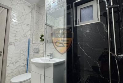 Apt 2 cam decomand Tomis Nord, 52 mp, renovat complet, centrala gaze, A/C e 3/10 - 5