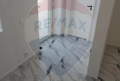 Spațiu comercial, de 60 mp, în Nerva Traian - 14