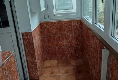 Inchiriez apartament 2 camere - 7