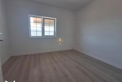 Casă cu 4 camere cu Teren 430 Mp în Miroslava - 8