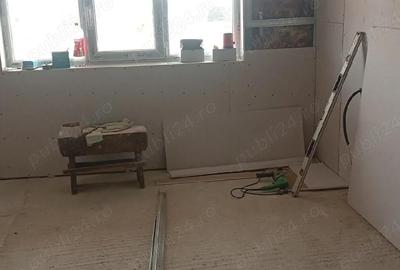 Casă cu 4 camere cu Teren 538 Mp în Priseaca - 1