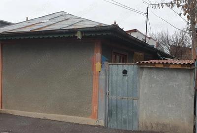 Casă cu 6 camere cu Teren 272 Mp în Central - 15