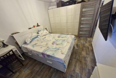 Apartament cu 4 camere la 400 de metri distan?a de metroul - 9