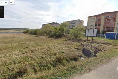 Teren de 1000 mp, în Central - 5