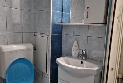 Proprietar vand garsoniera
