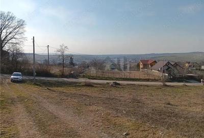 Teren de 470 mp, în Miroslava